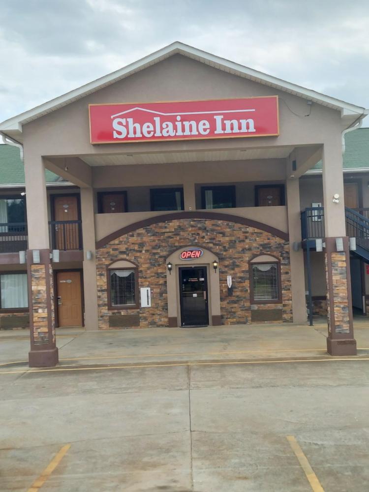 Shelaine Inn